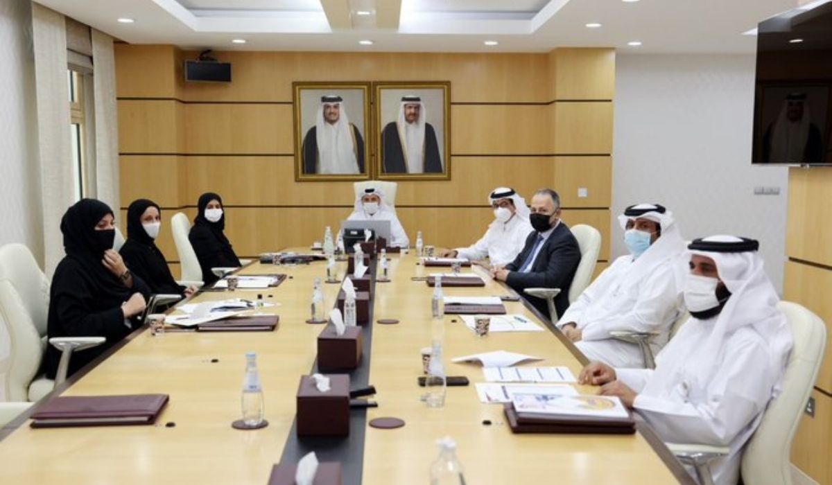 Board of Trustees of 15th Education Excellence Award Holds First Meeting